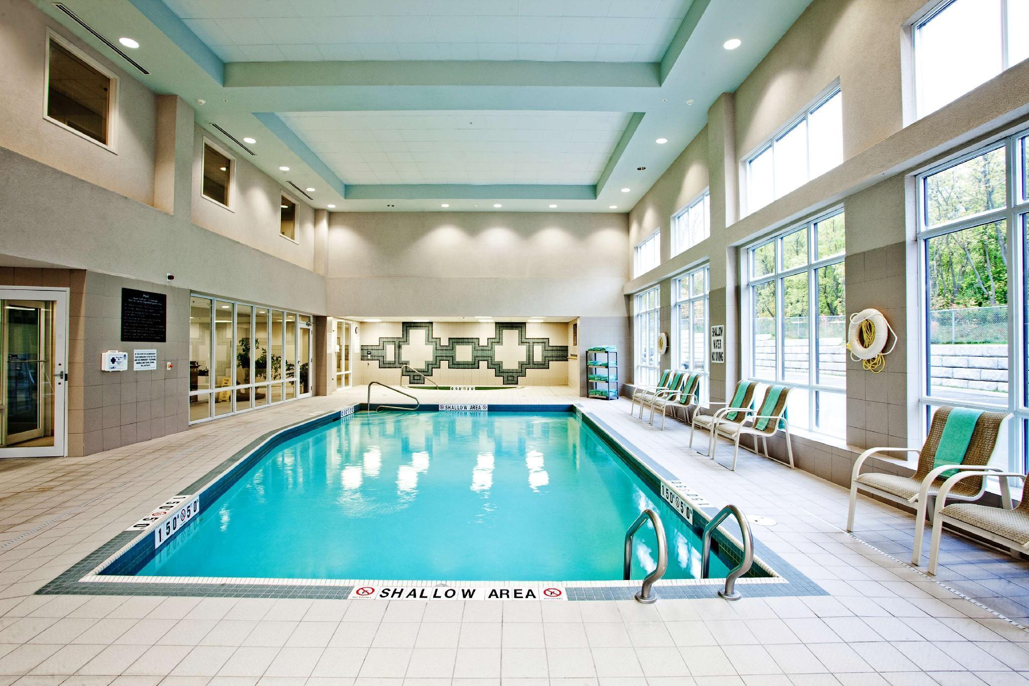 Hampton Inn & Suites By Hilton Barrie Exterior foto