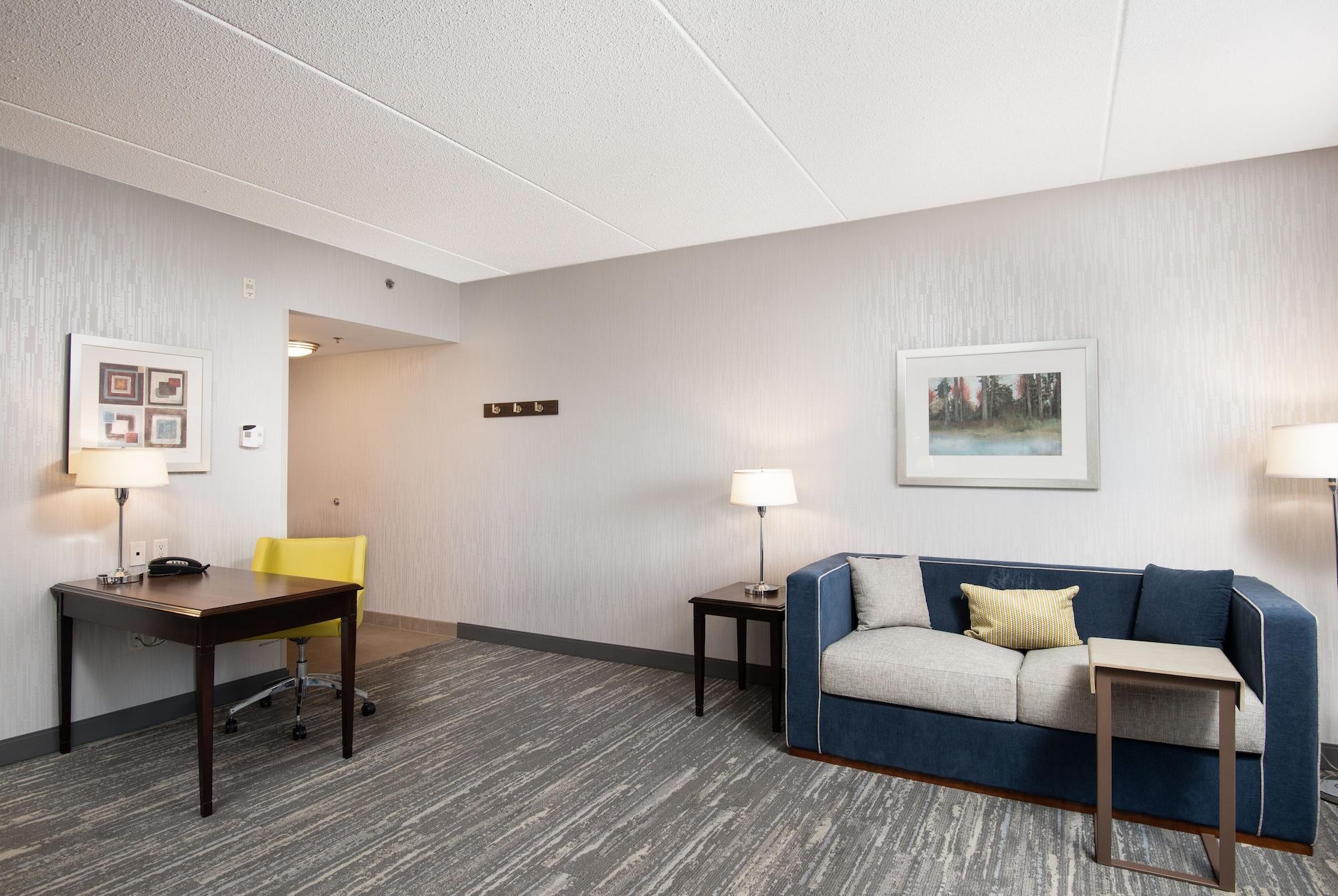 Hampton Inn & Suites By Hilton Barrie Exterior foto